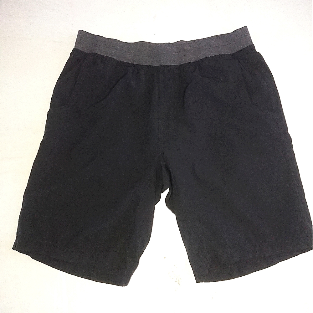 Prana Breathe shorts men small black
